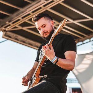 Meet your Posher, Aaron